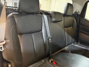 Used Nissan Navara 2019 for sale - 74921047: Photo