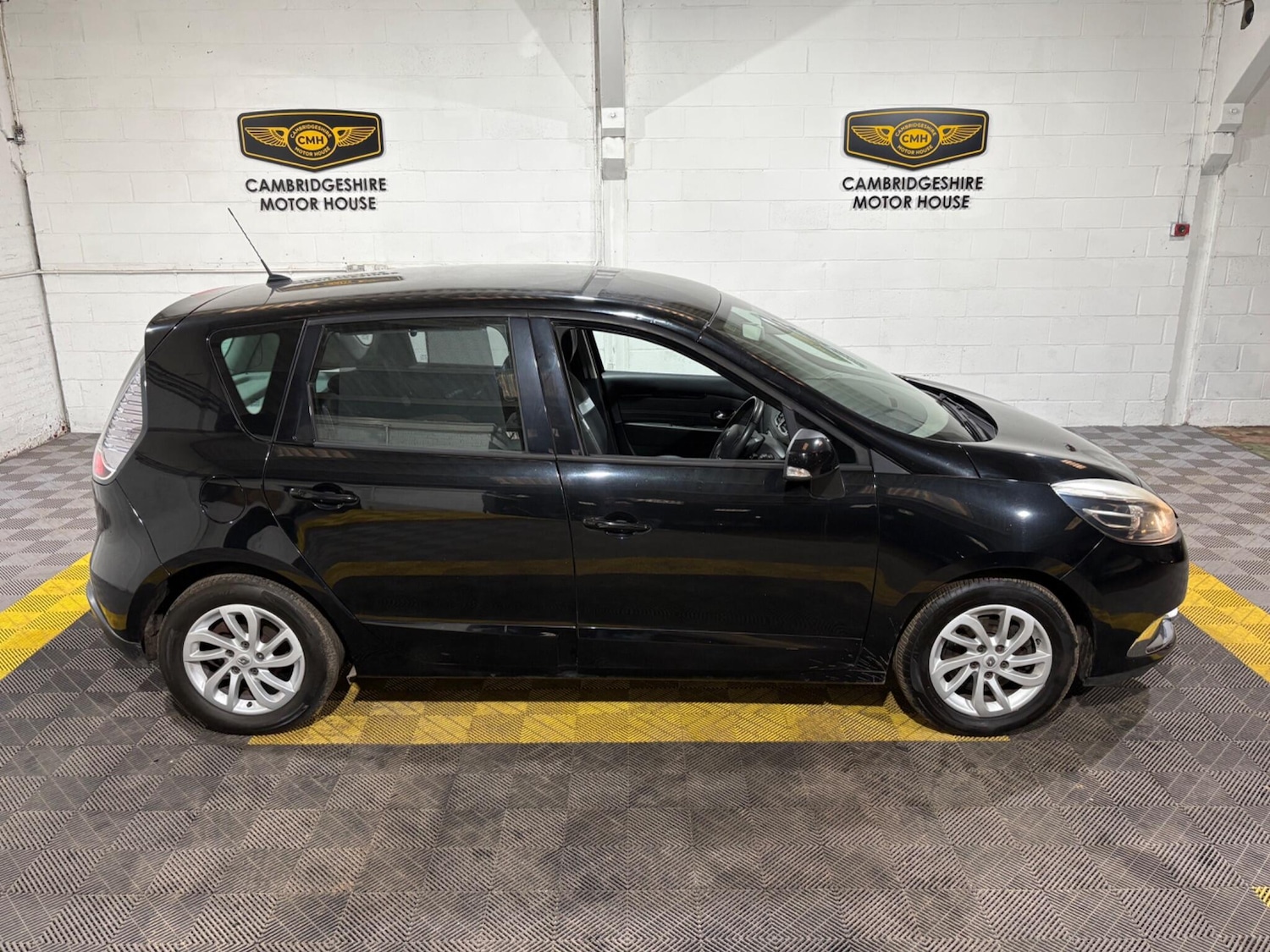 Used Renault Scenic 2013 for sale - 77637782: Photo 22