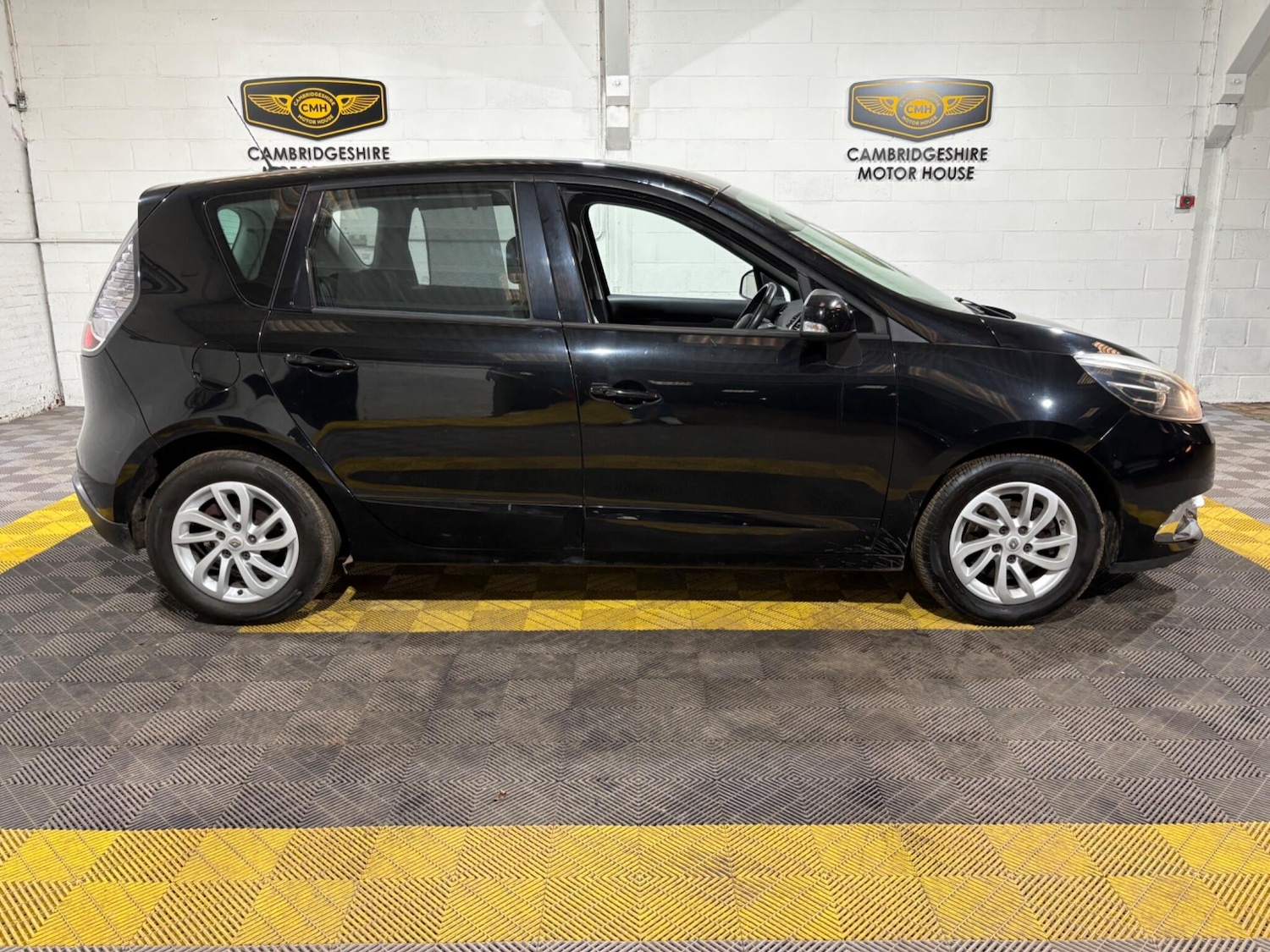 Used Renault Scenic 2013 for sale - 77637782: Photo 28