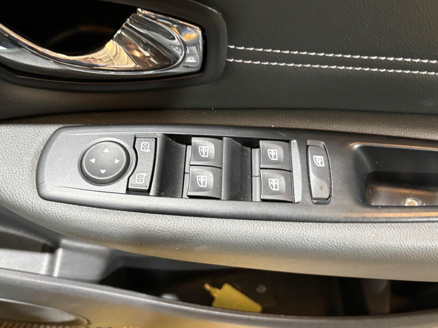 Used Renault Scenic 2013 for sale - 77637782: Photo 34