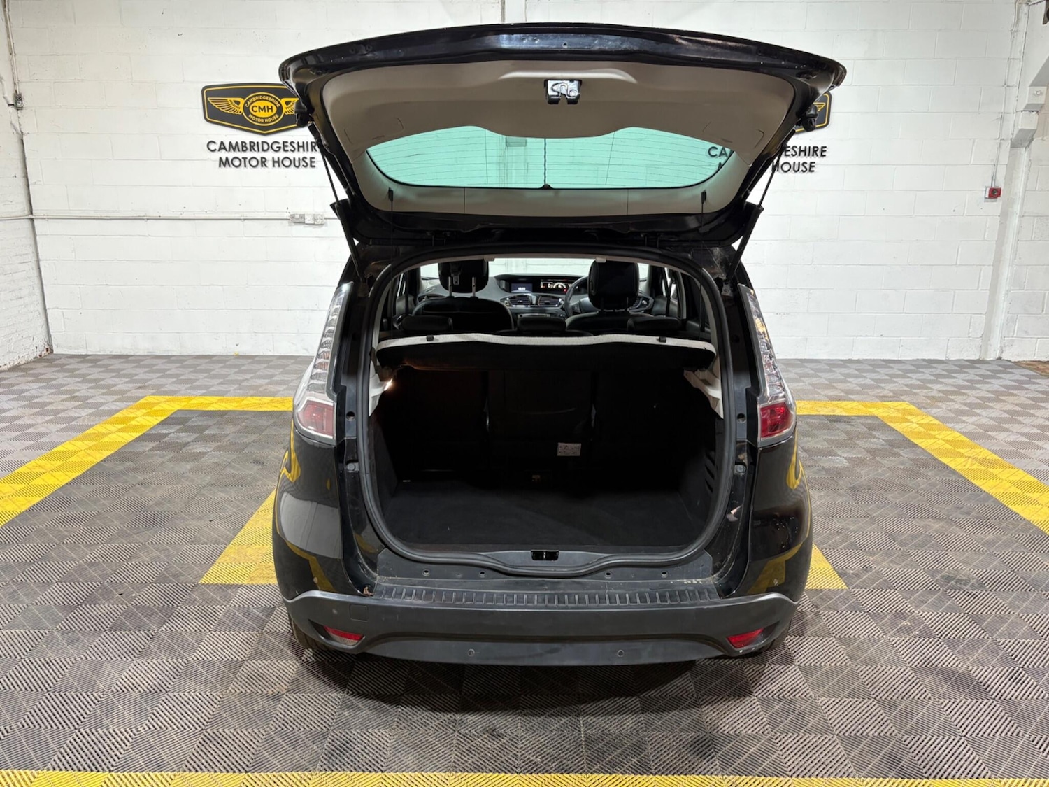 Used Renault Scenic 2013 for sale - 77637782: Photo 45