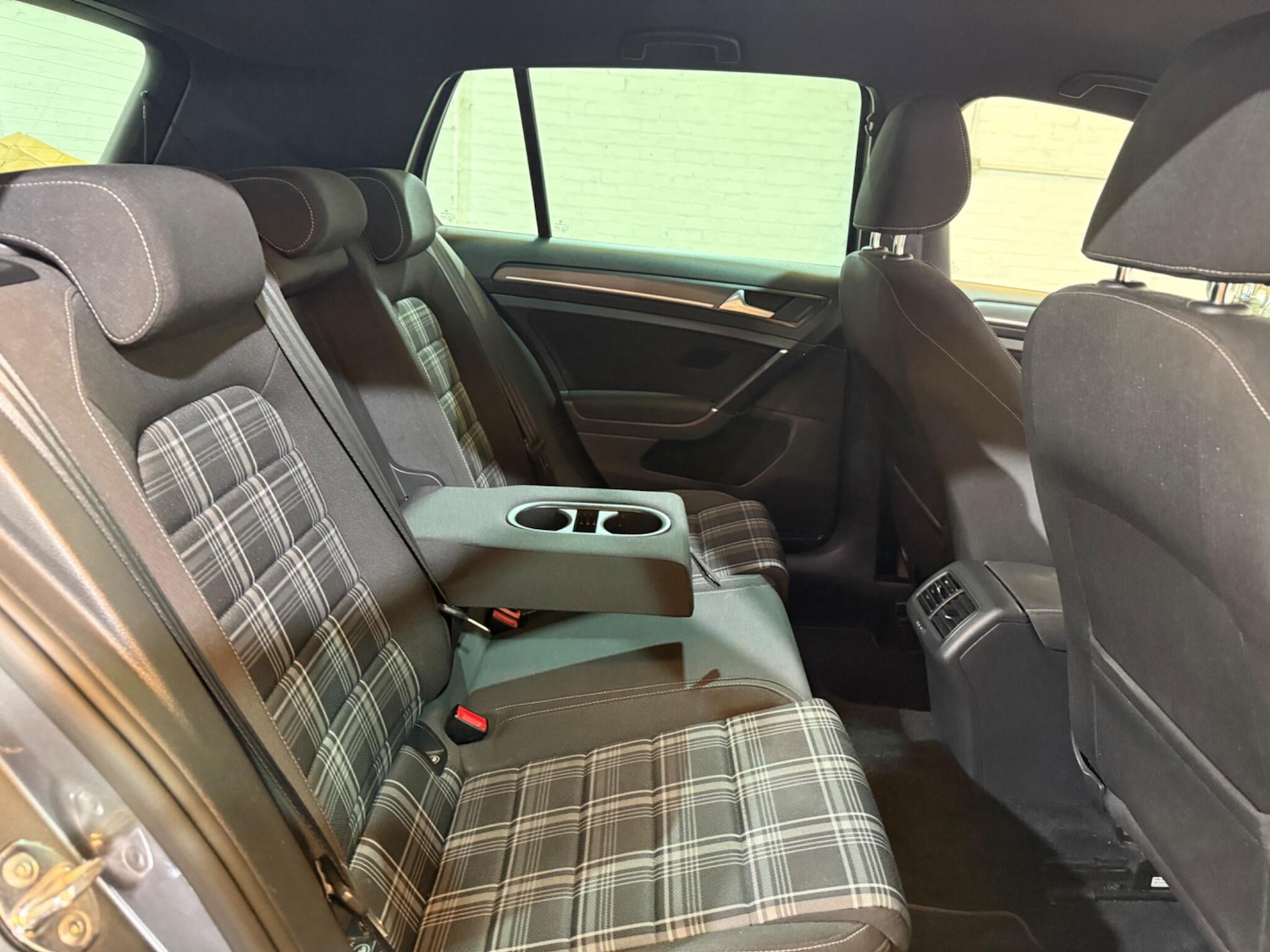 Used Volkswagen Golf 2017 for sale - 76688837: Photo 43