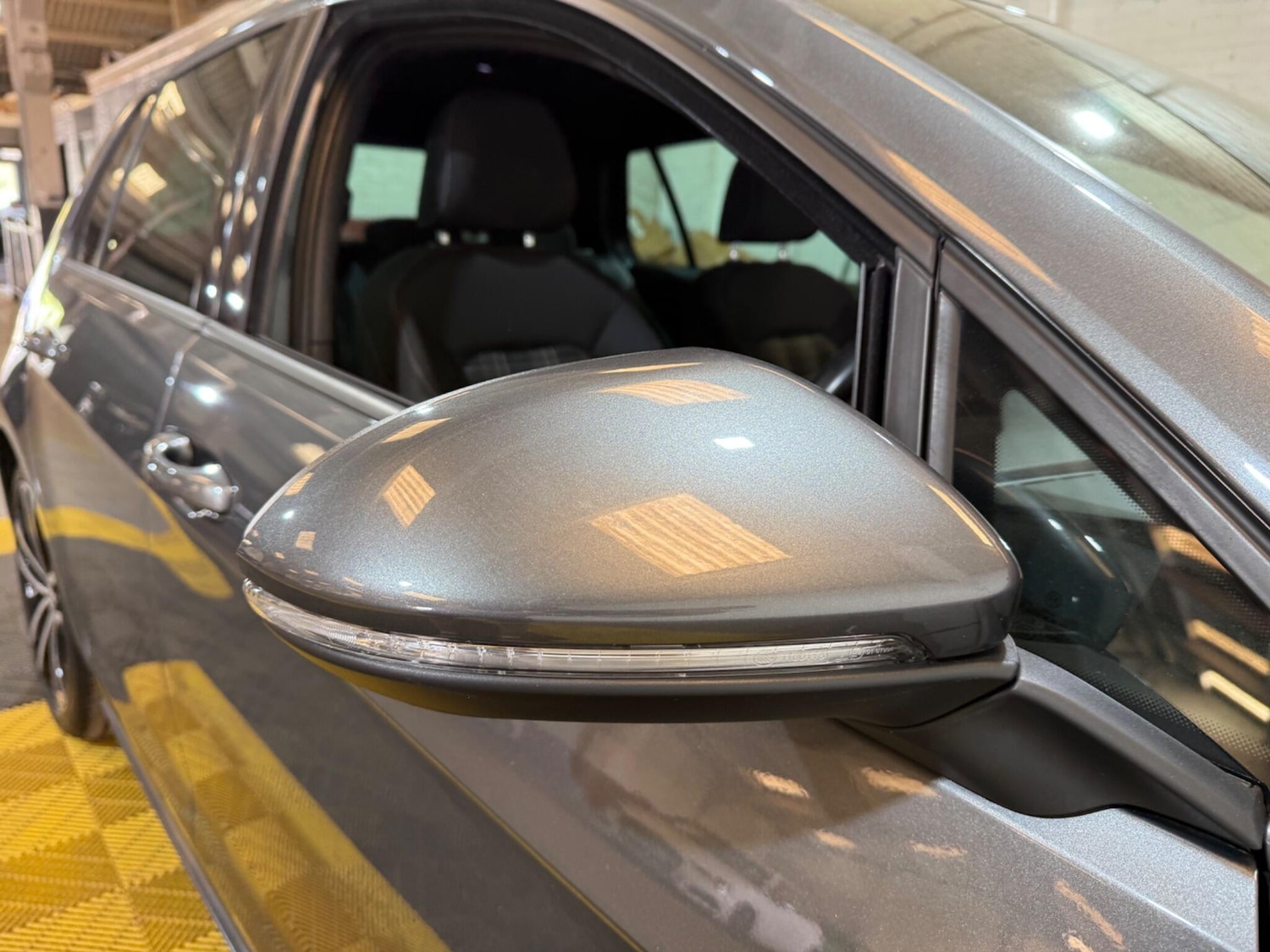 Used Volkswagen Golf 2017 for sale - 76688837: Photo 67