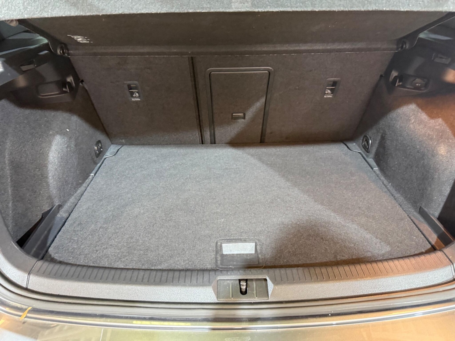 Used Volkswagen Golf 2017 for sale - 76688837: Photo 71