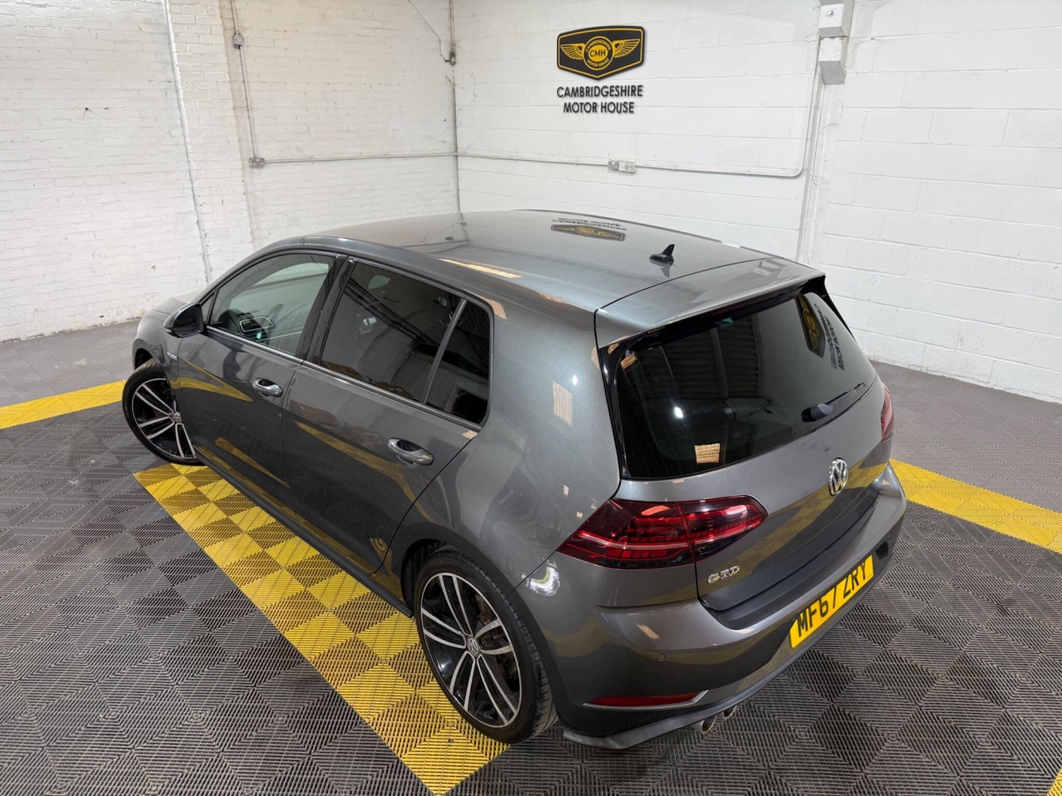 Used Volkswagen Golf 2017 for sale - 76688837: Photo 74