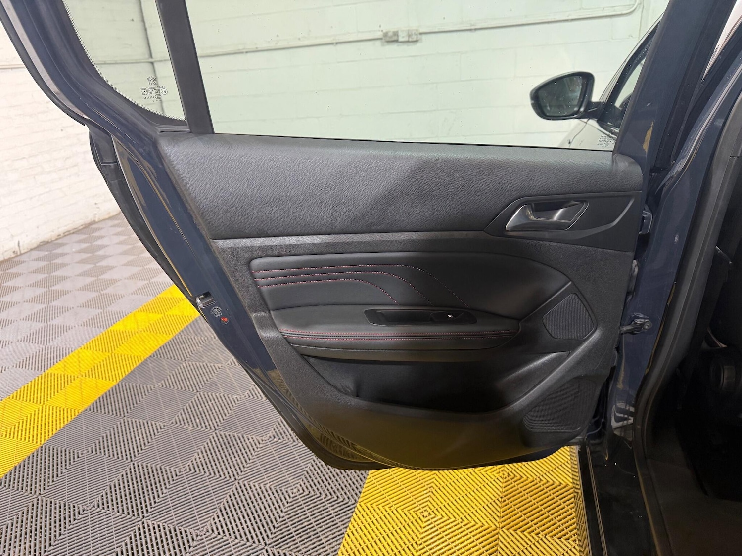 Used Peugeot 308 2019 for sale - 76458090: Photo 50