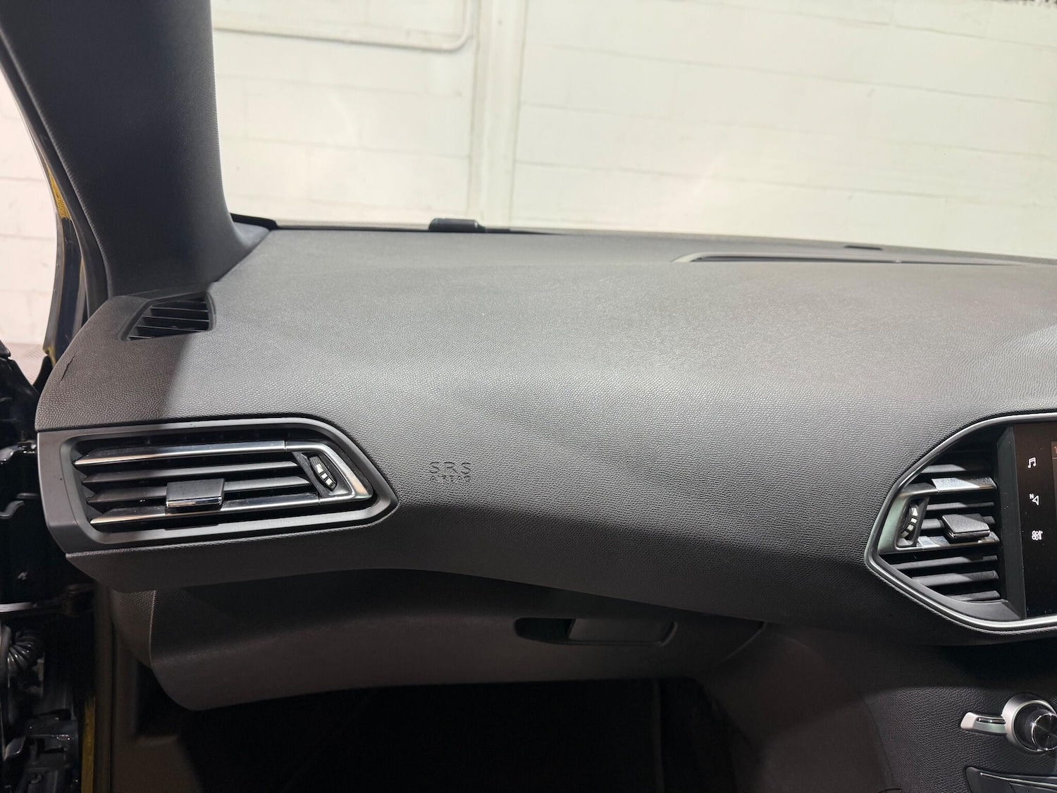 Used Peugeot 308 2019 for sale - 76458090: Photo 52