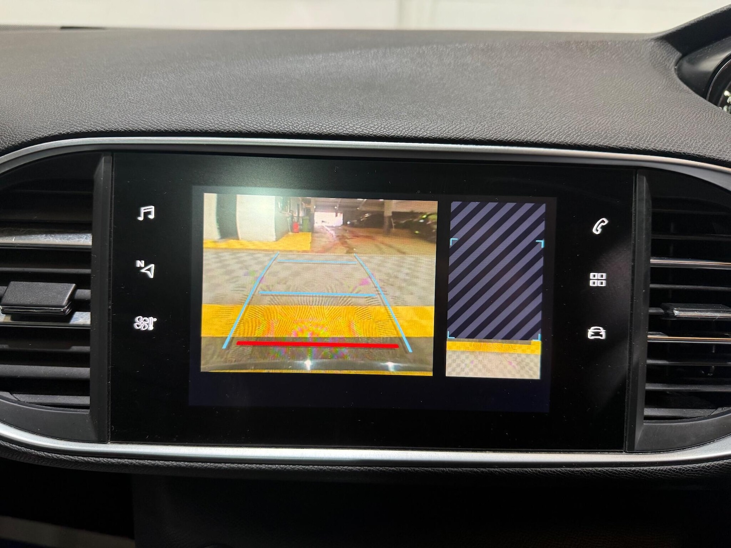 Used Peugeot 308 2019 for sale - 76458090: Photo 6