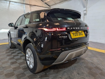 Used Land Rover Range Rover Evoque 2019 for sale - 79268381: Photo
