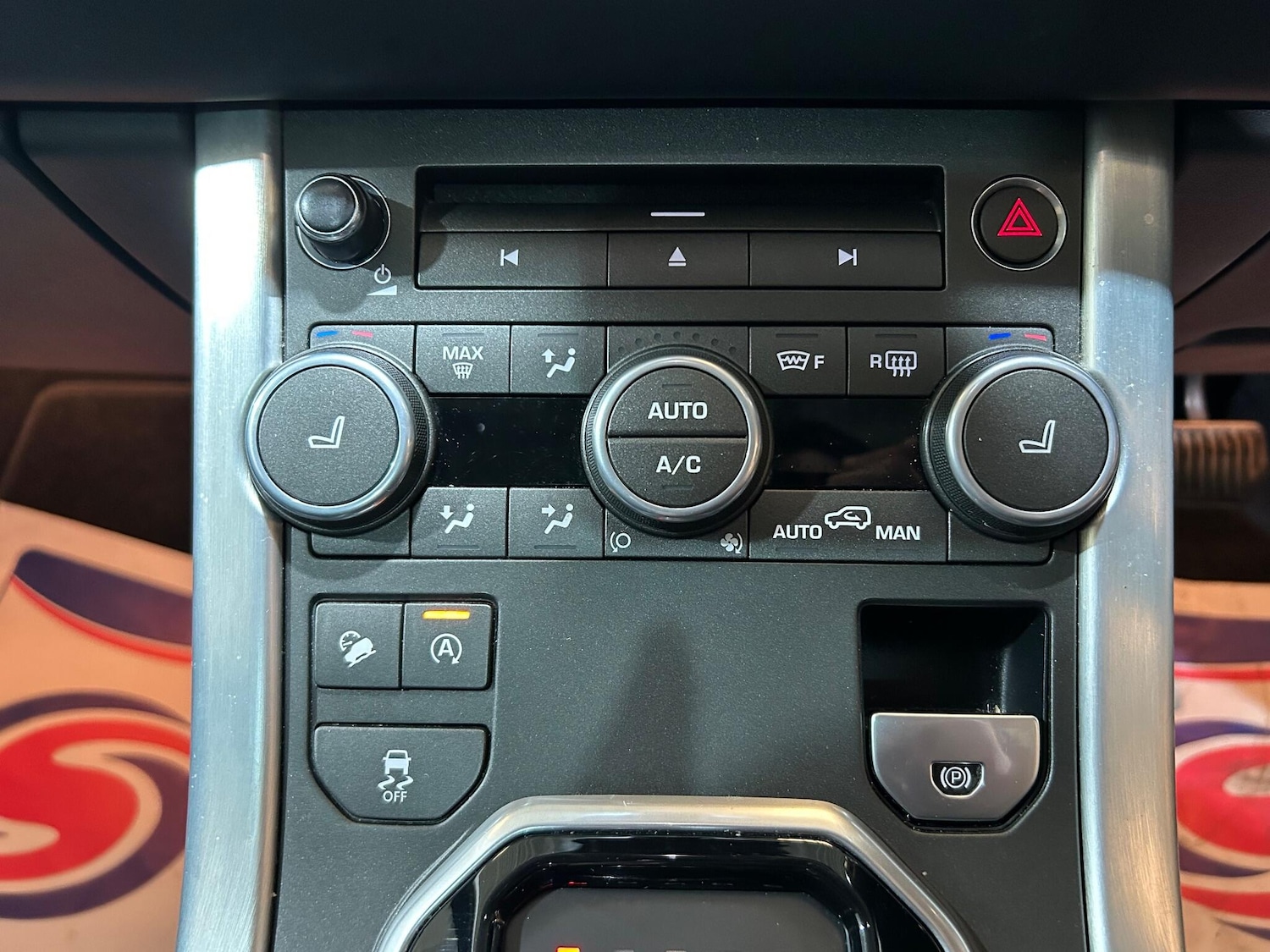 Used Land Rover Range Rover Evoque 2016 for sale - 77799324: Photo 24