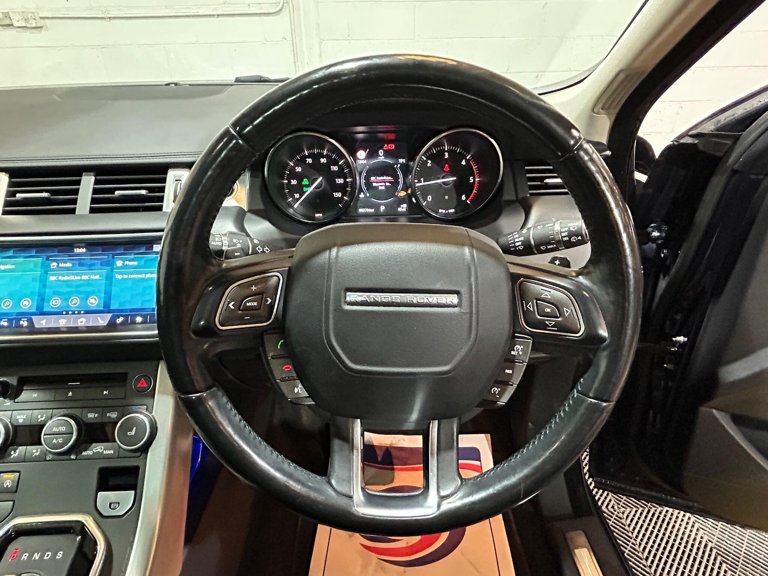 Used Land Rover Range Rover Evoque 2016 for sale - 77799324: Photo 5