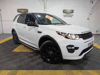 Used Land Rover Discovery Sport 2016 for sale - 79740840: Photo