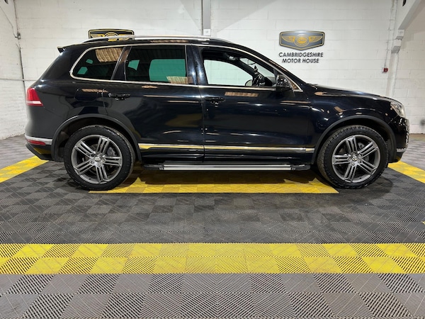 Used Volkswagen Touareg 2015 for sale - 76201315: Photo 12