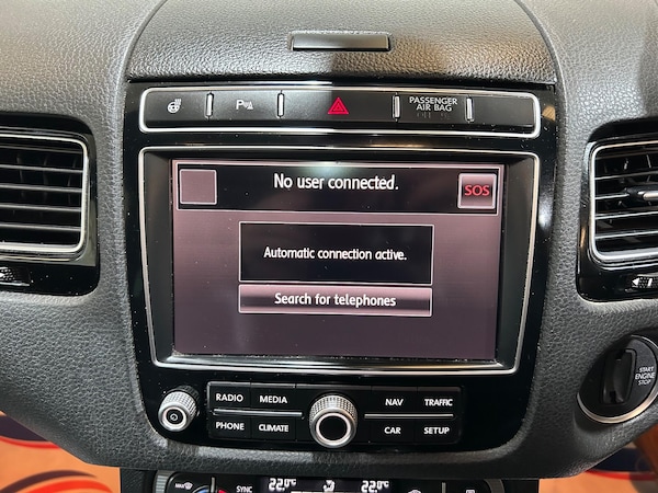 Used Volkswagen Touareg 2015 for sale - 76201315: Photo 19