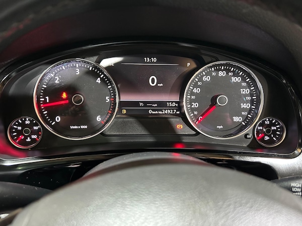 Used Volkswagen Touareg 2015 for sale - 76201315: Photo 29