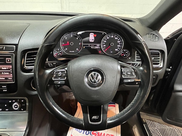 Used Volkswagen Touareg 2015 for sale - 76201315: Photo 37