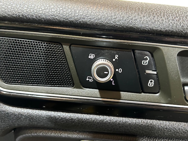 Used Volkswagen Touareg 2015 for sale - 76201315: Photo 40