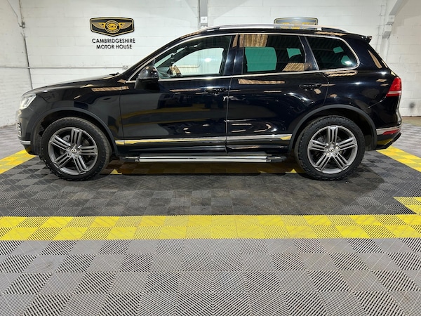 Used Volkswagen Touareg 2015 for sale - 76201315: Photo 64