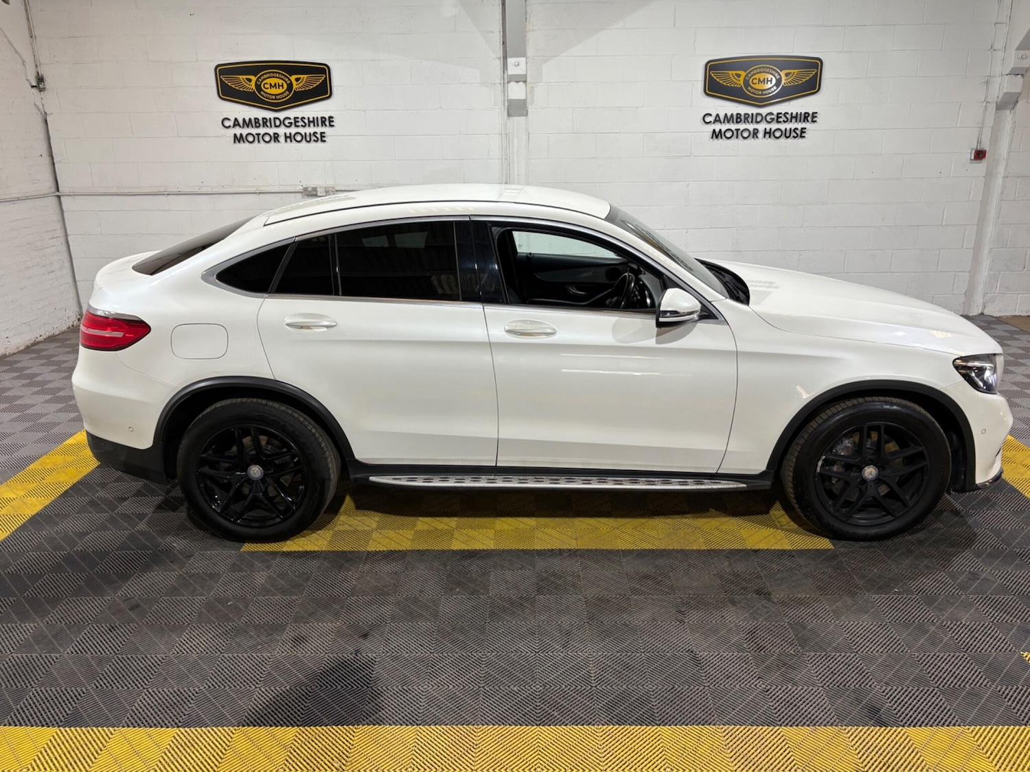 Used Mercedes-Benz GLC 2017 for sale - 76657643: Photo 33