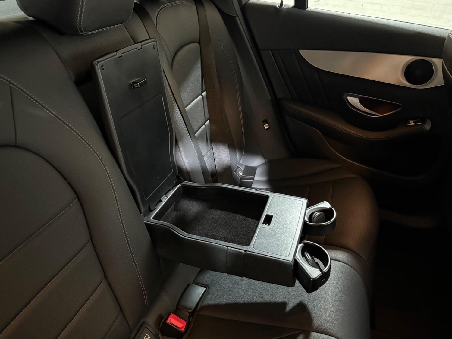 Used Mercedes-Benz GLC 2017 for sale - 76657643: Photo 48