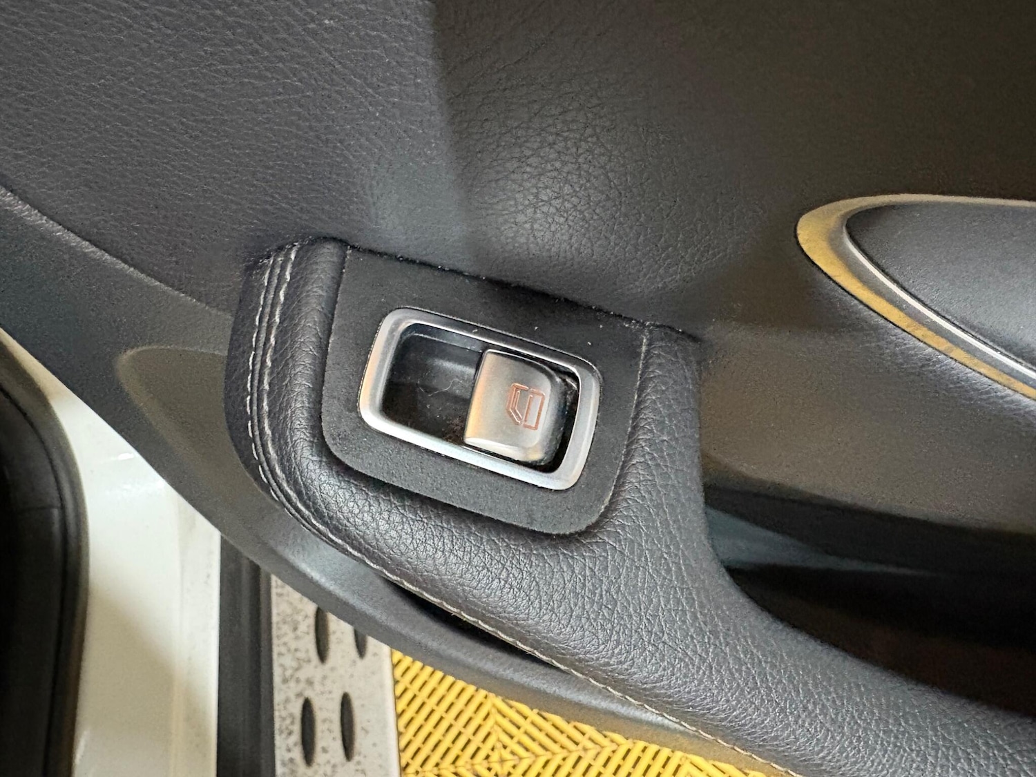 Used Mercedes-Benz GLC 2017 for sale - 76657643: Photo 58