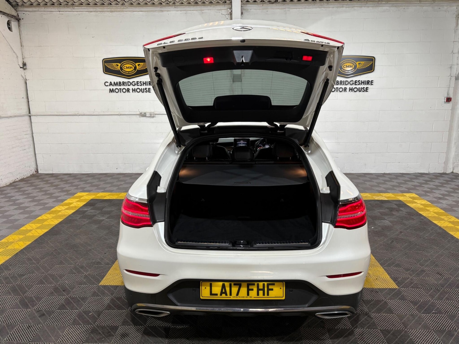 Used Mercedes-Benz GLC 2017 for sale - 76657643: Photo 64