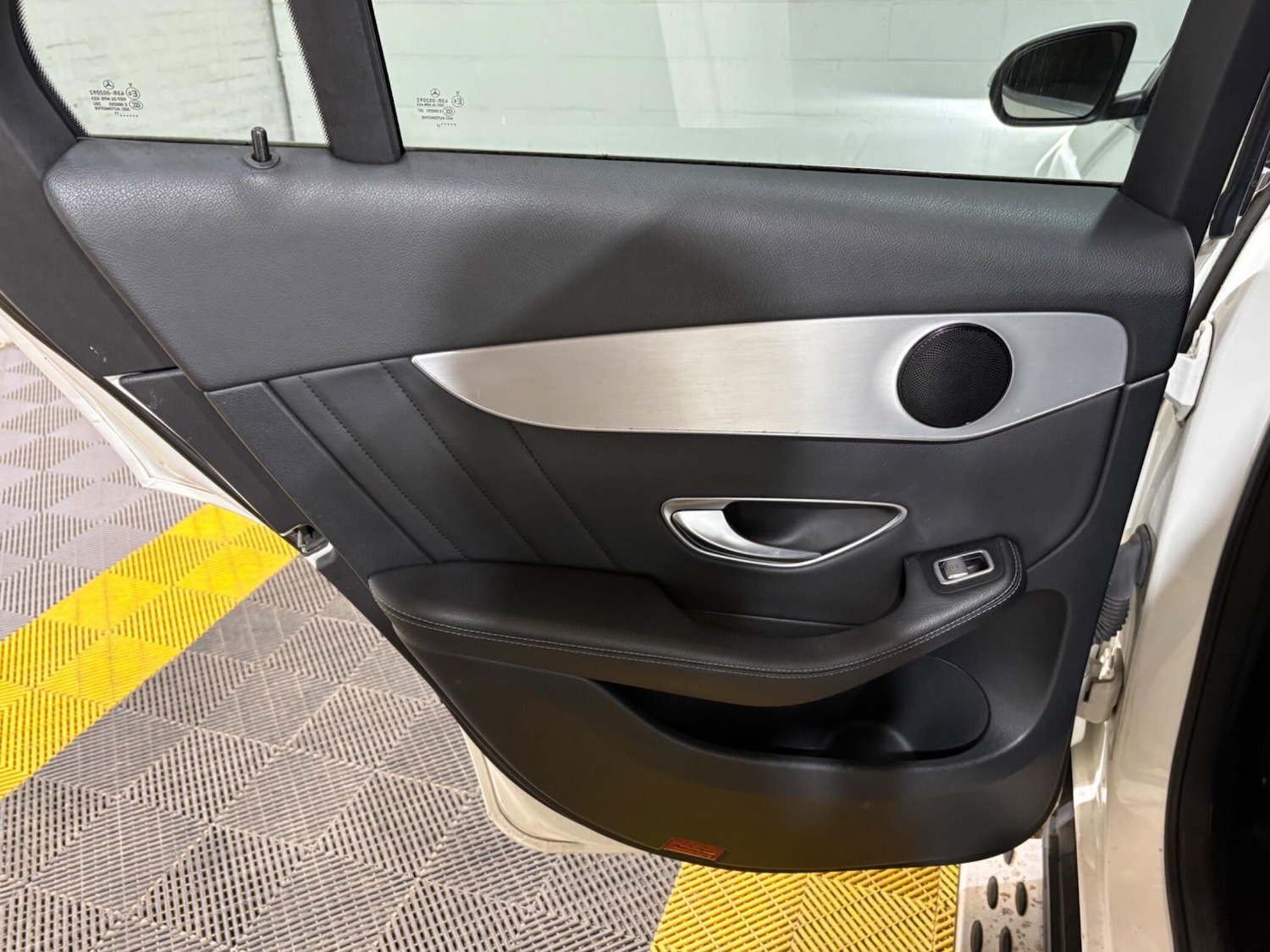 Used Mercedes-Benz GLC 2017 for sale - 76657643: Photo 72