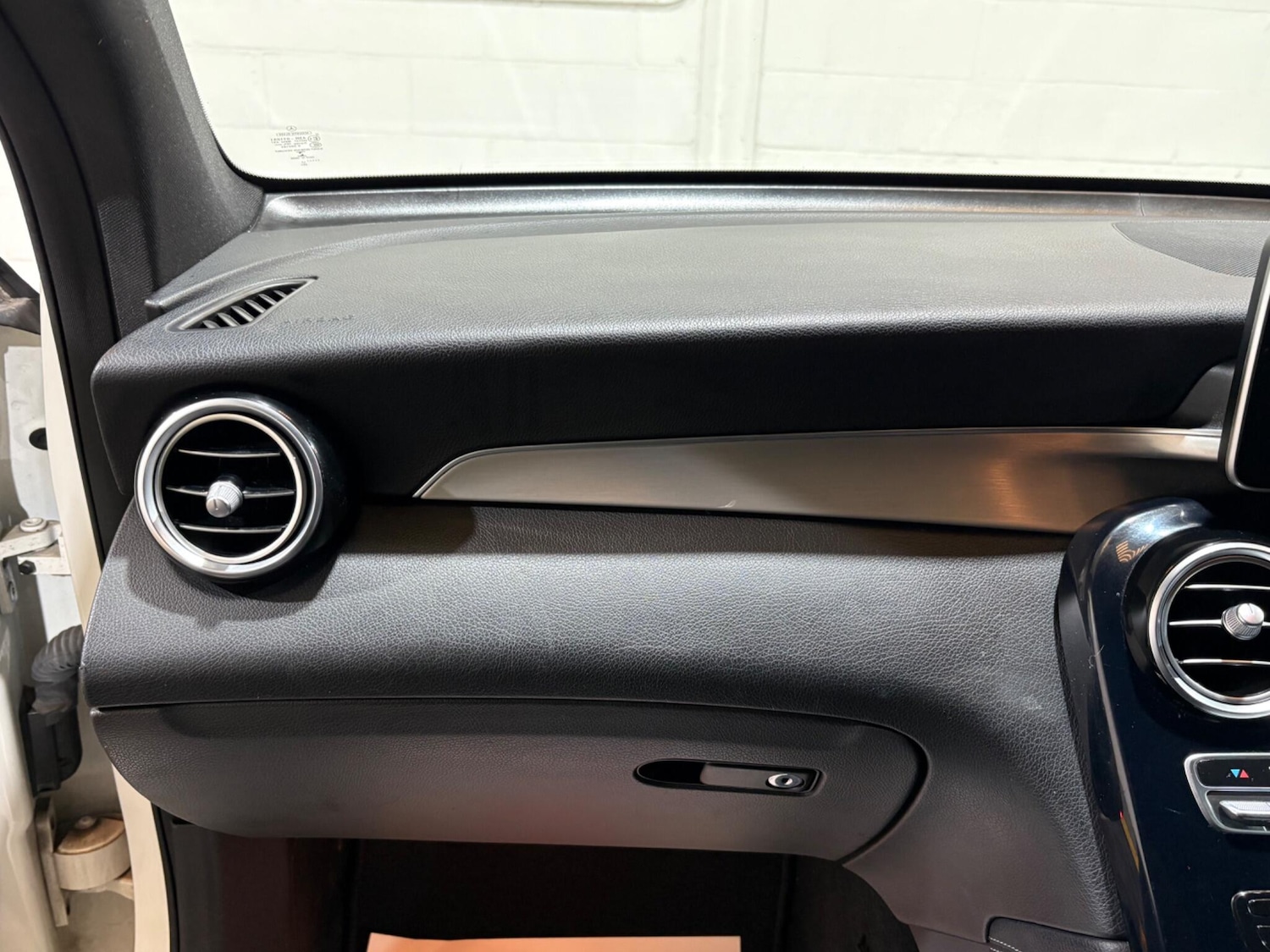 Used Mercedes-Benz GLC 2017 for sale - 76657643: Photo 73