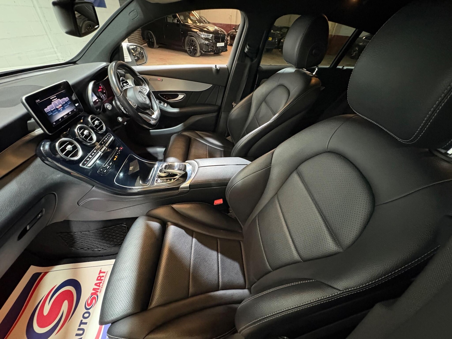 Used Mercedes-Benz GLC 2017 for sale - 76657643: Photo 76