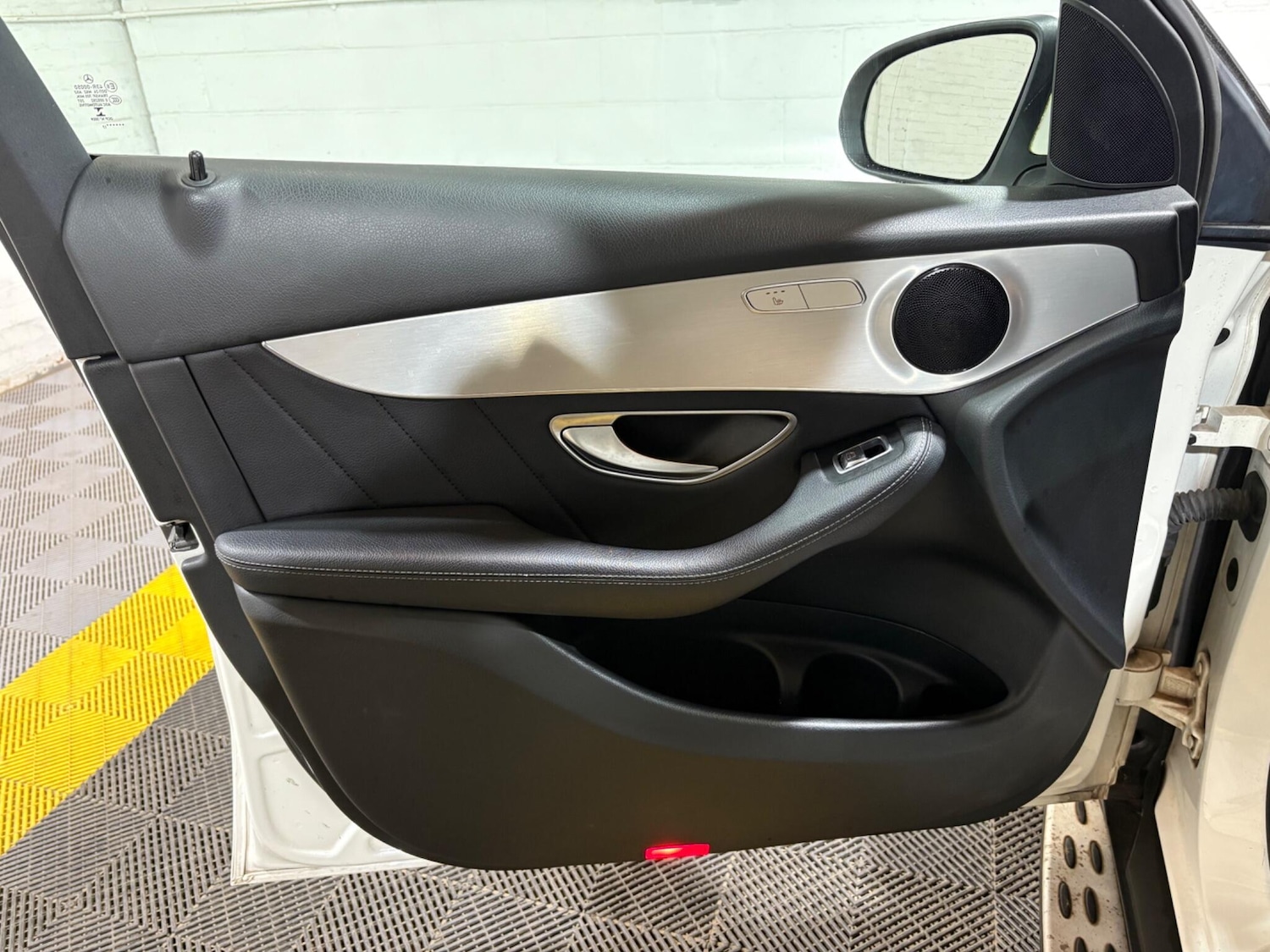 Used Mercedes-Benz GLC 2017 for sale - 76657643: Photo 79