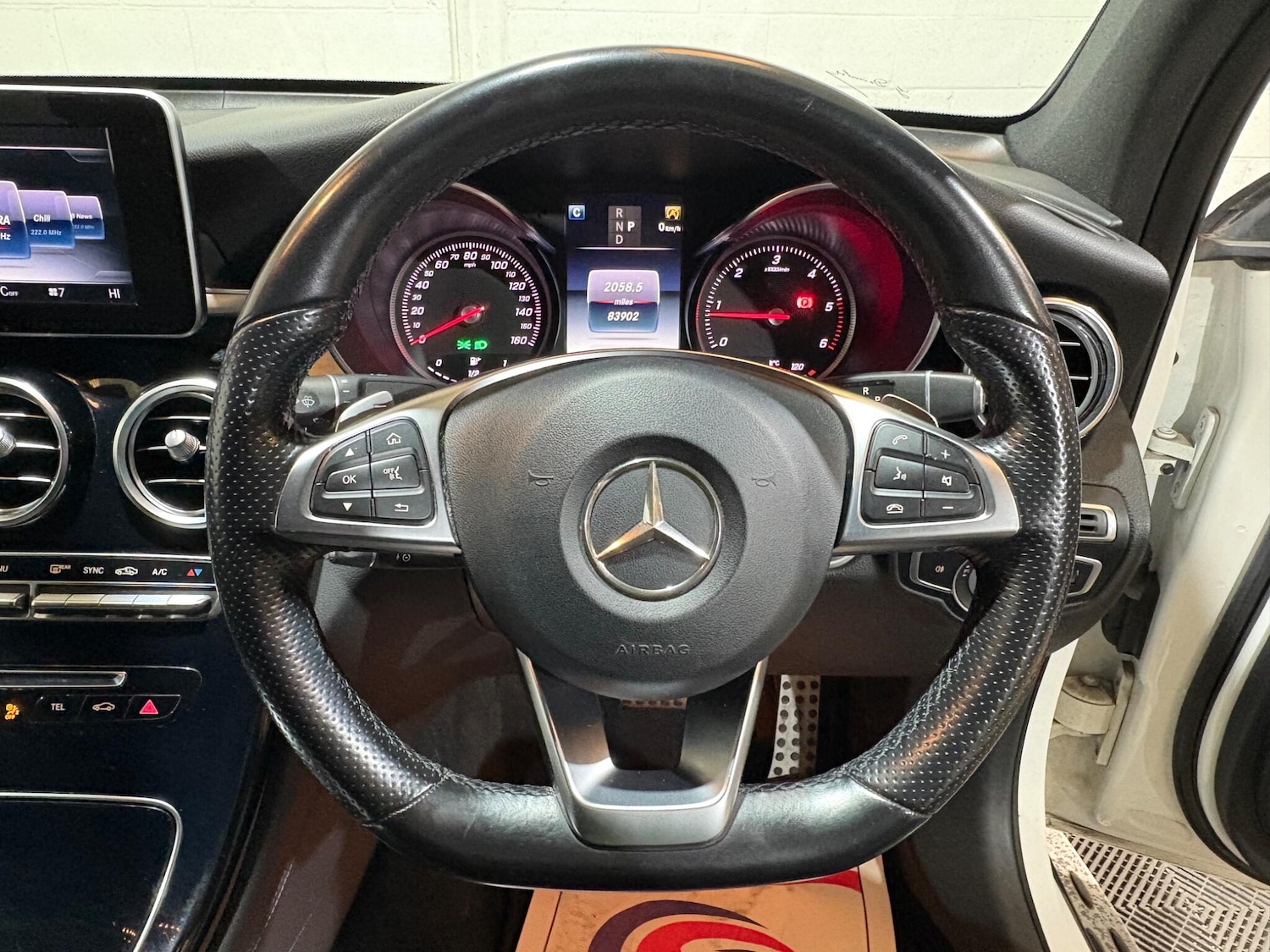 Used Mercedes-Benz GLC 2017 for sale - 76657643: Photo 9