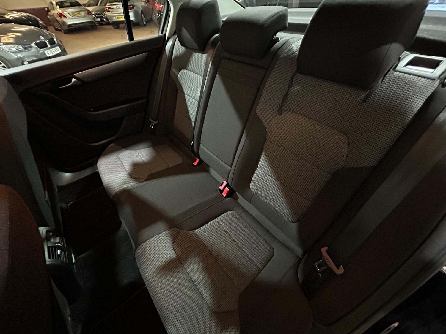 Used Volkswagen Passat 2014 for sale - 77091611: Photo 24