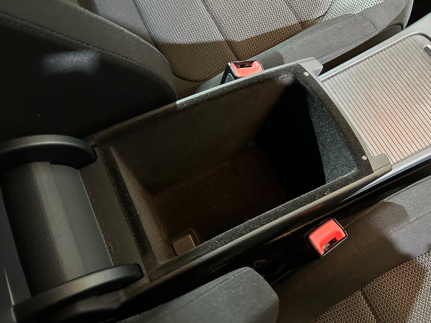 Used Volkswagen Passat 2014 for sale - 77091611: Photo 25