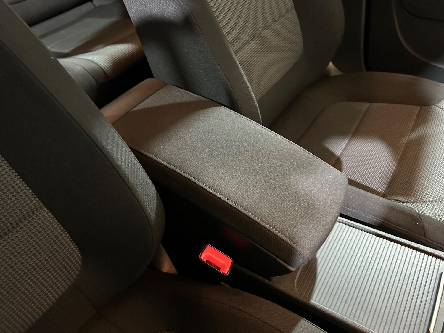 Used Volkswagen Passat 2014 for sale - 77091611: Photo 26