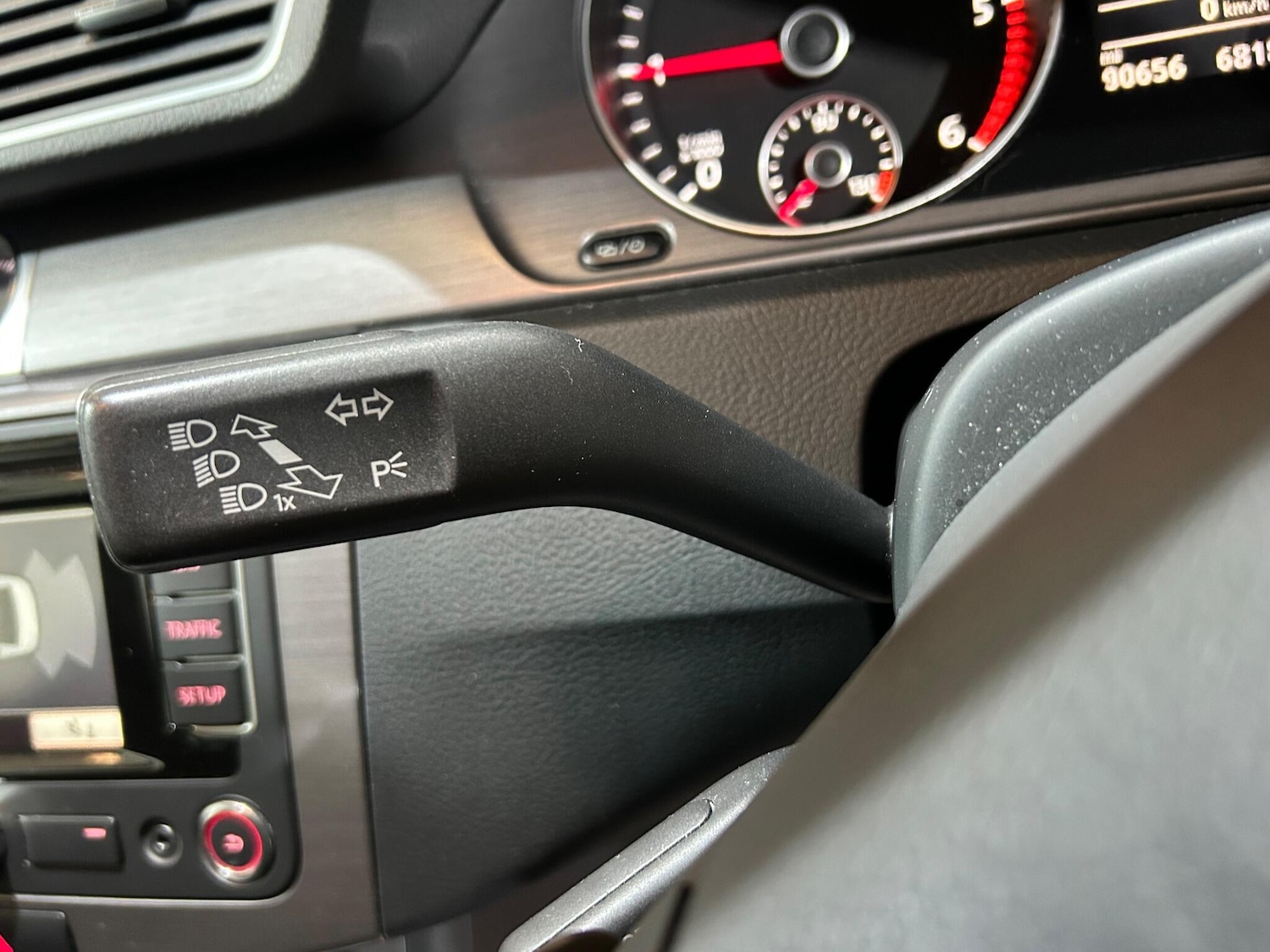 Used Volkswagen Passat 2014 for sale - 77091611: Photo 29