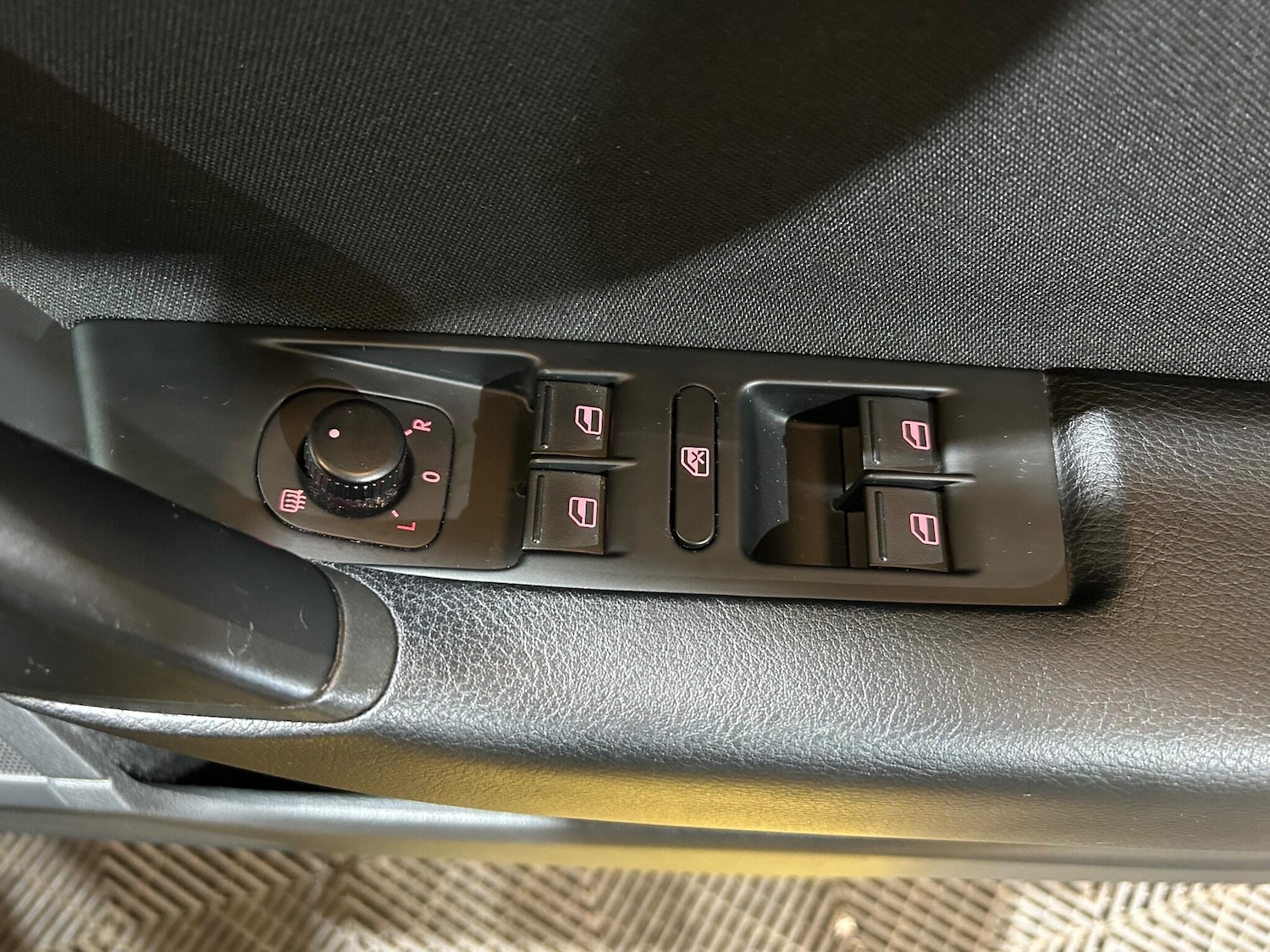 Used Volkswagen Passat 2014 for sale - 77091611: Photo 40