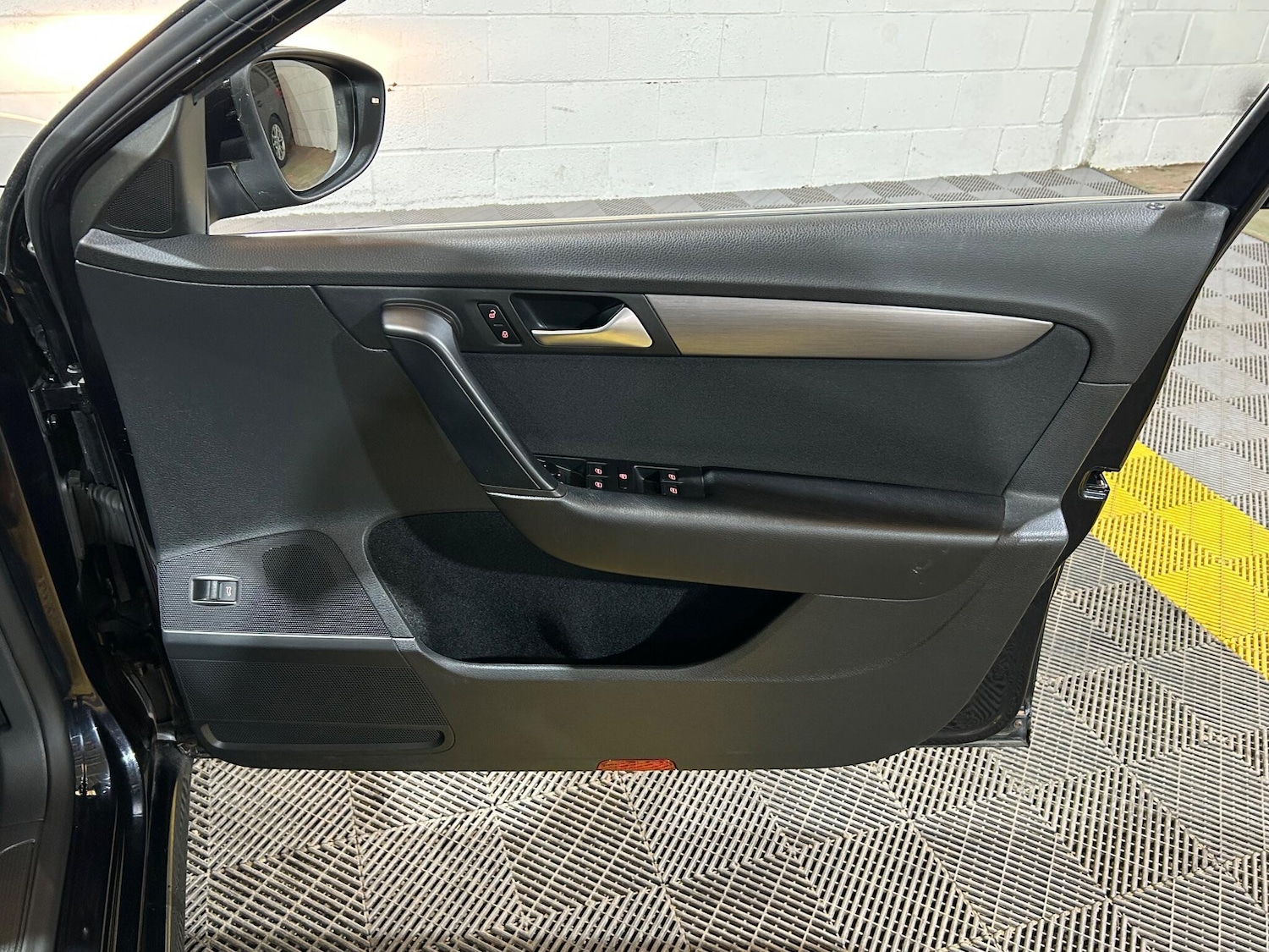 Used Volkswagen Passat 2014 for sale - 77091611: Photo 42