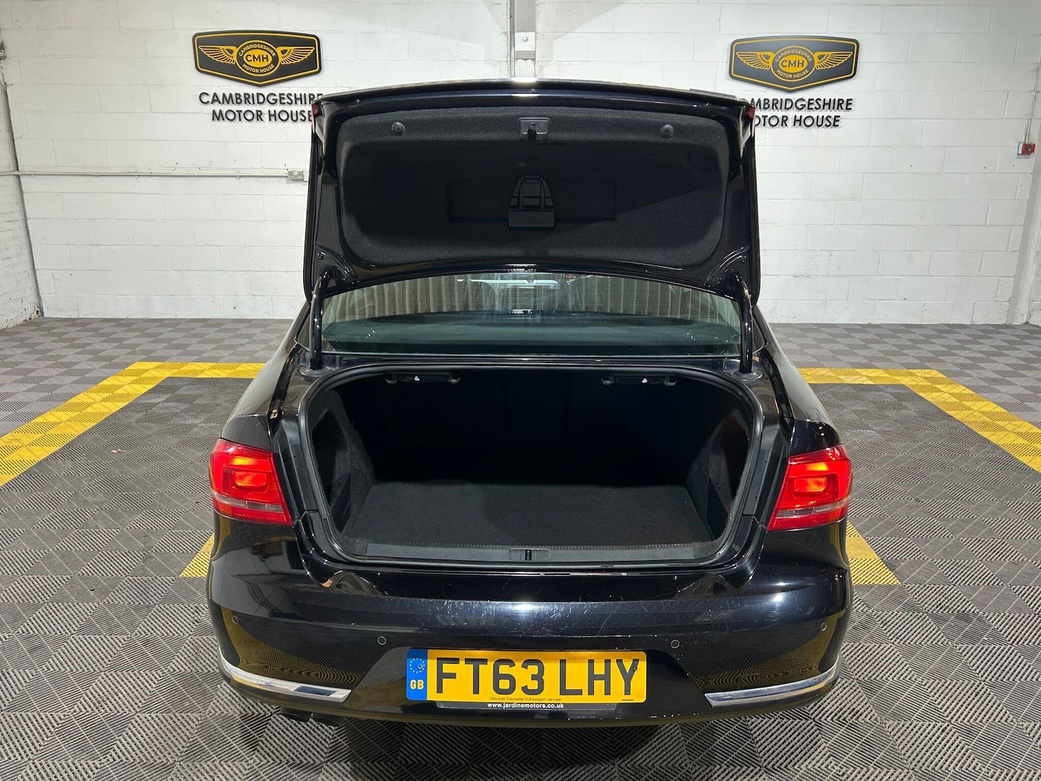 Used Volkswagen Passat 2014 for sale - 77091611: Photo 50