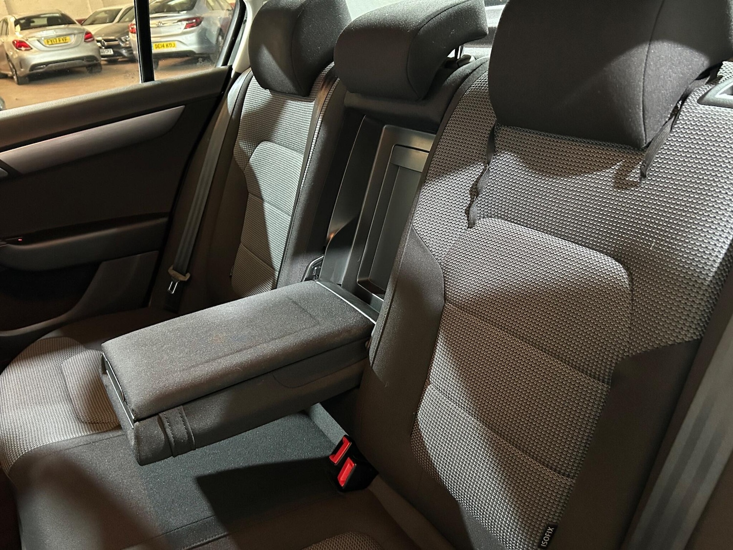 Used Volkswagen Passat 2014 for sale - 77091611: Photo 51