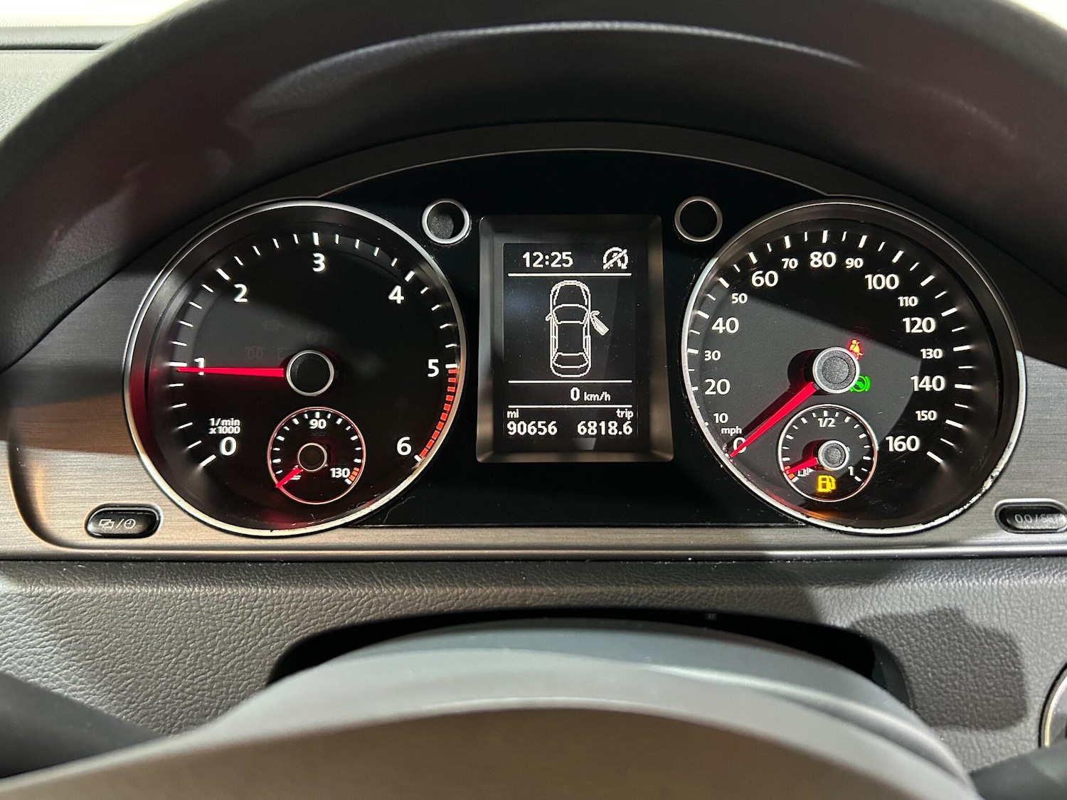 Used Volkswagen Passat 2014 for sale - 77091611: Photo 6