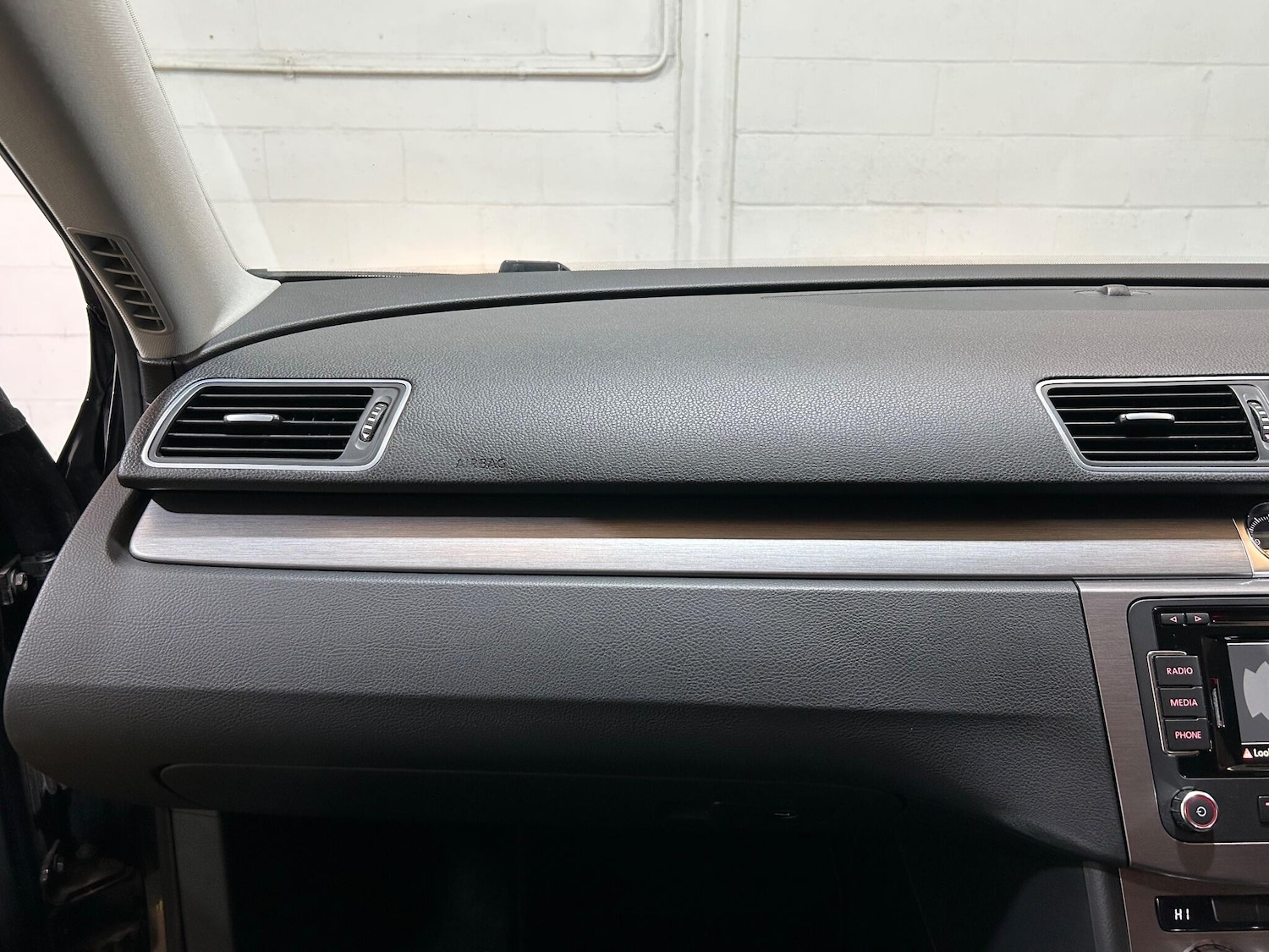 Used Volkswagen Passat 2014 for sale - 77091611: Photo 62