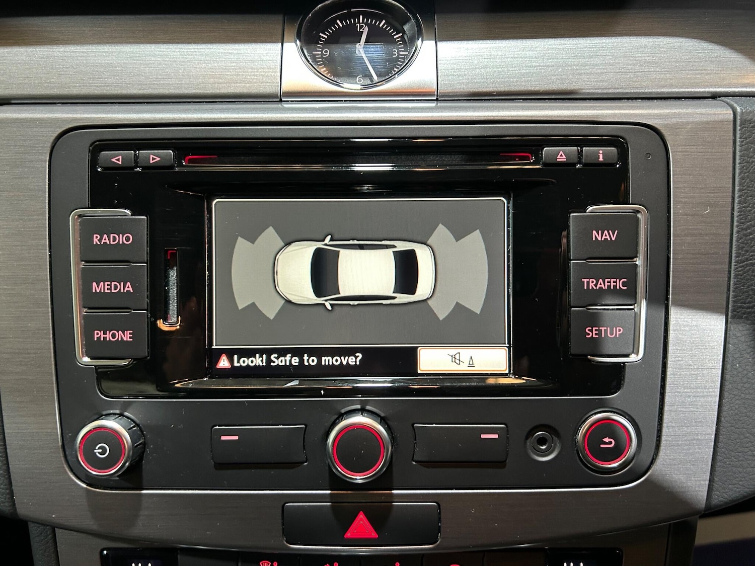 Used Volkswagen Passat 2014 for sale - 77091611: Photo 71