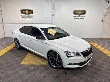 Used Skoda Superb 2018 for sale - 79609038: Photo