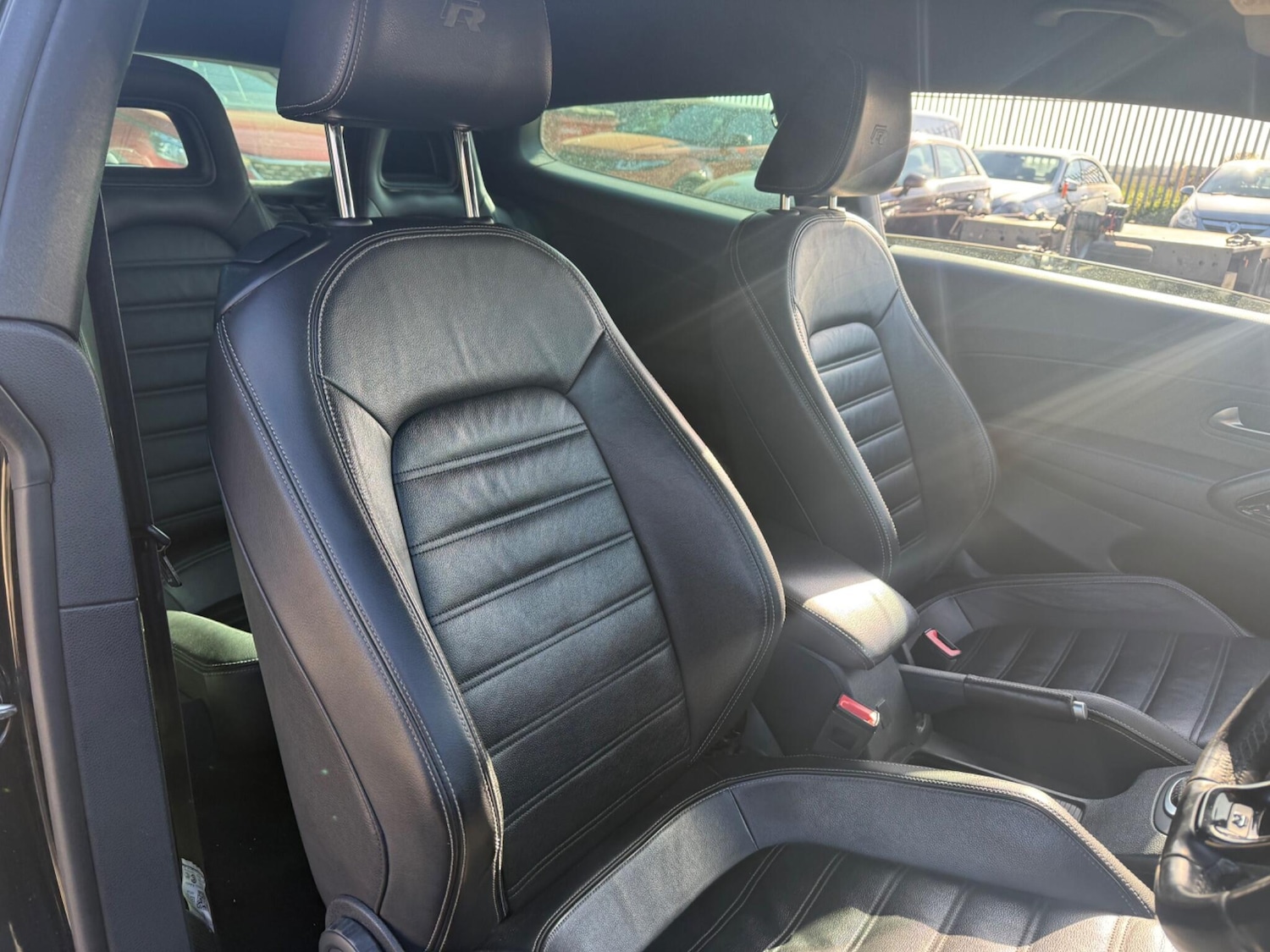 Used Volkswagen Scirocco for sale - 78116381: Photo 3