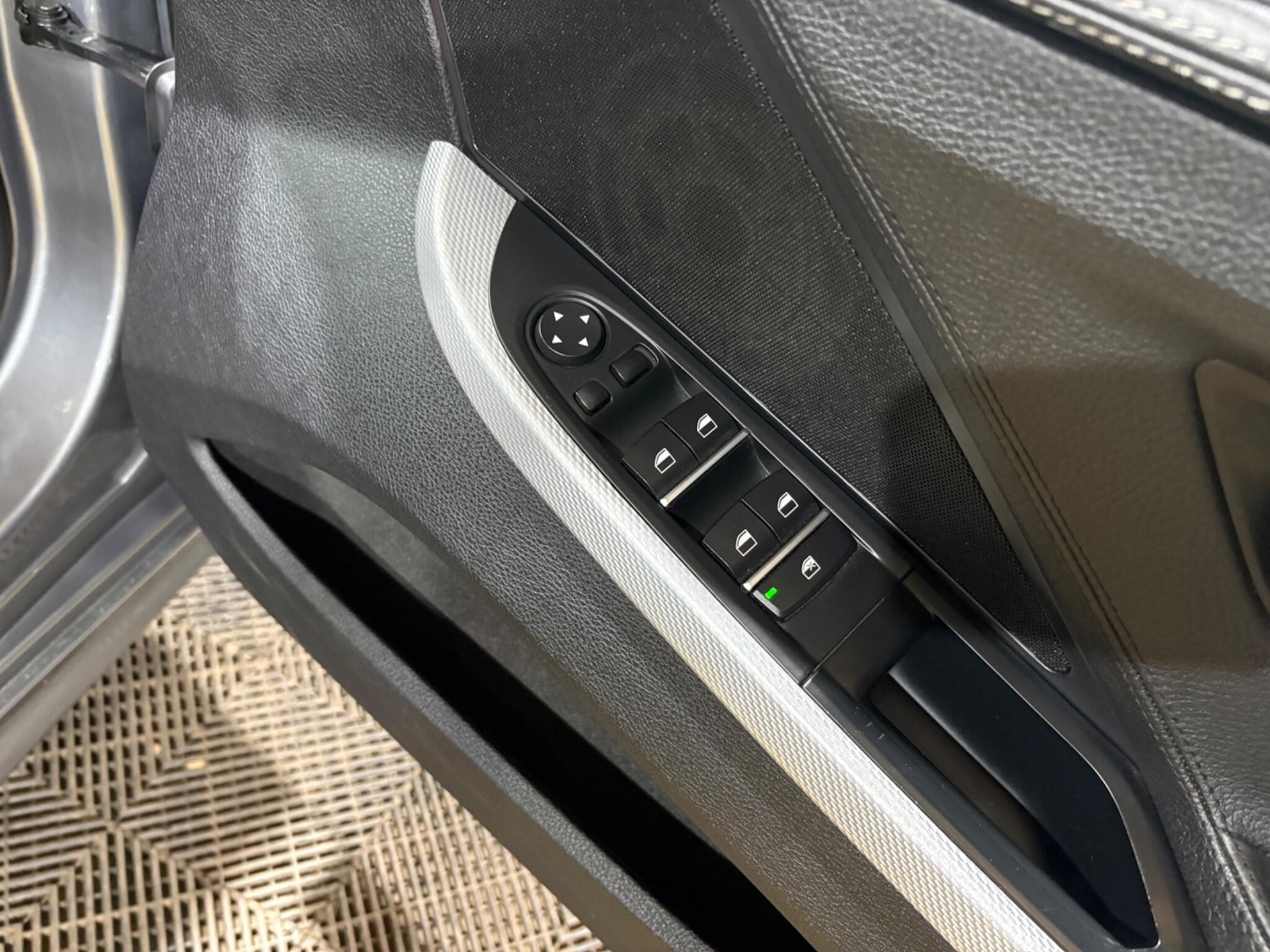 Used BMW 6 Series Gran Coupe 2013 for sale - 77524902: Photo 42