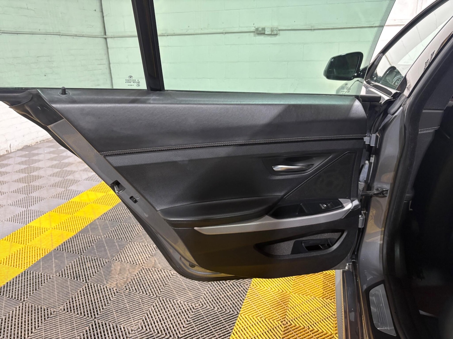 Used BMW 6 Series Gran Coupe 2013 for sale - 77524902: Photo 53