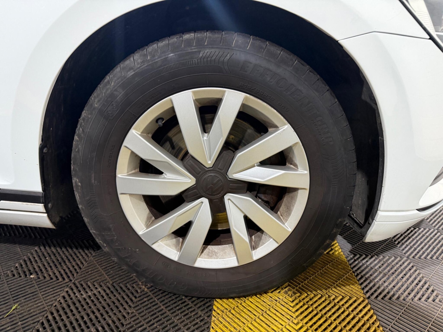 Used Volkswagen Passat 2015 for sale - 76849699: Photo 63