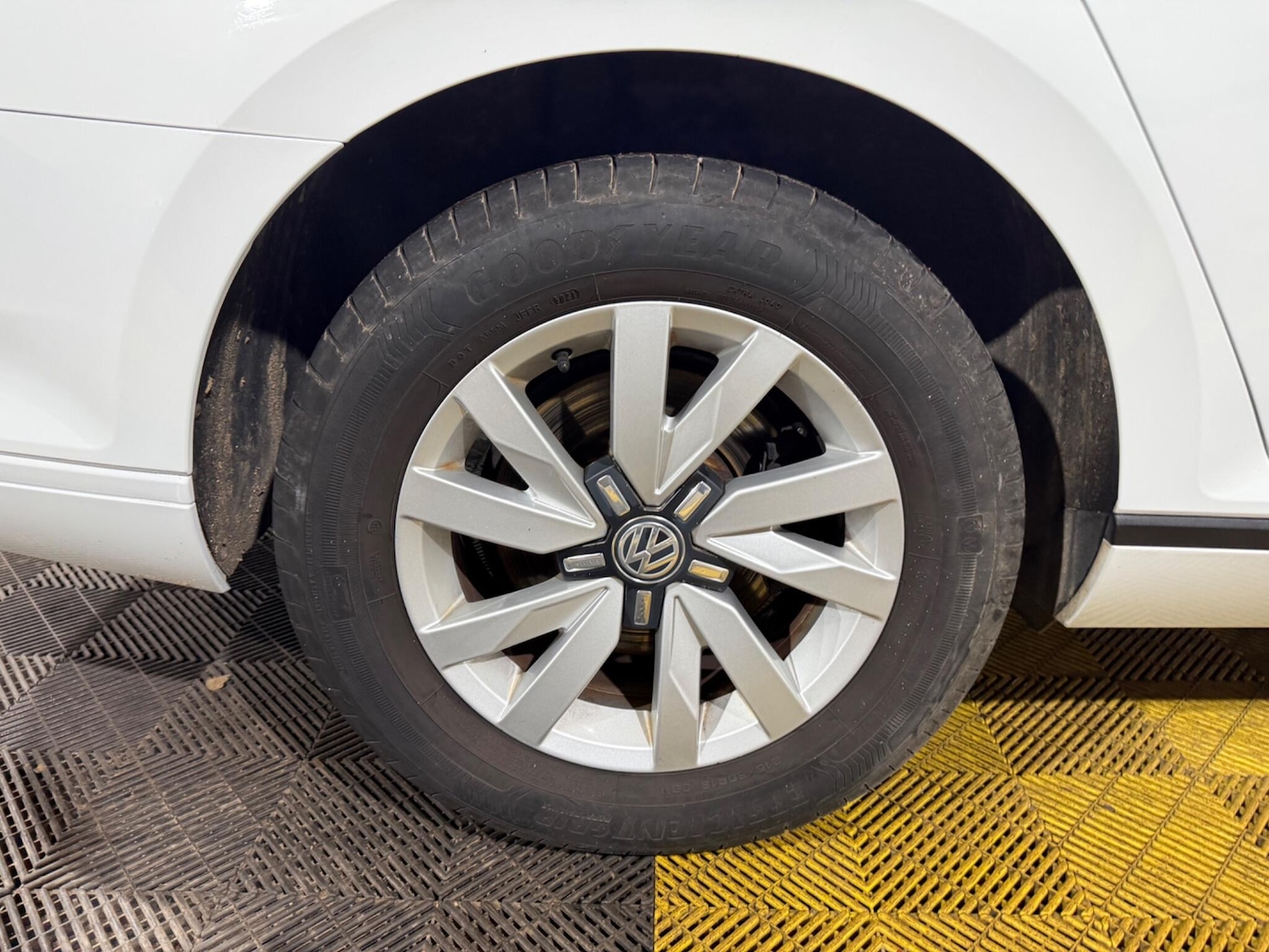 Used Volkswagen Passat 2015 for sale - 76849699: Photo 66