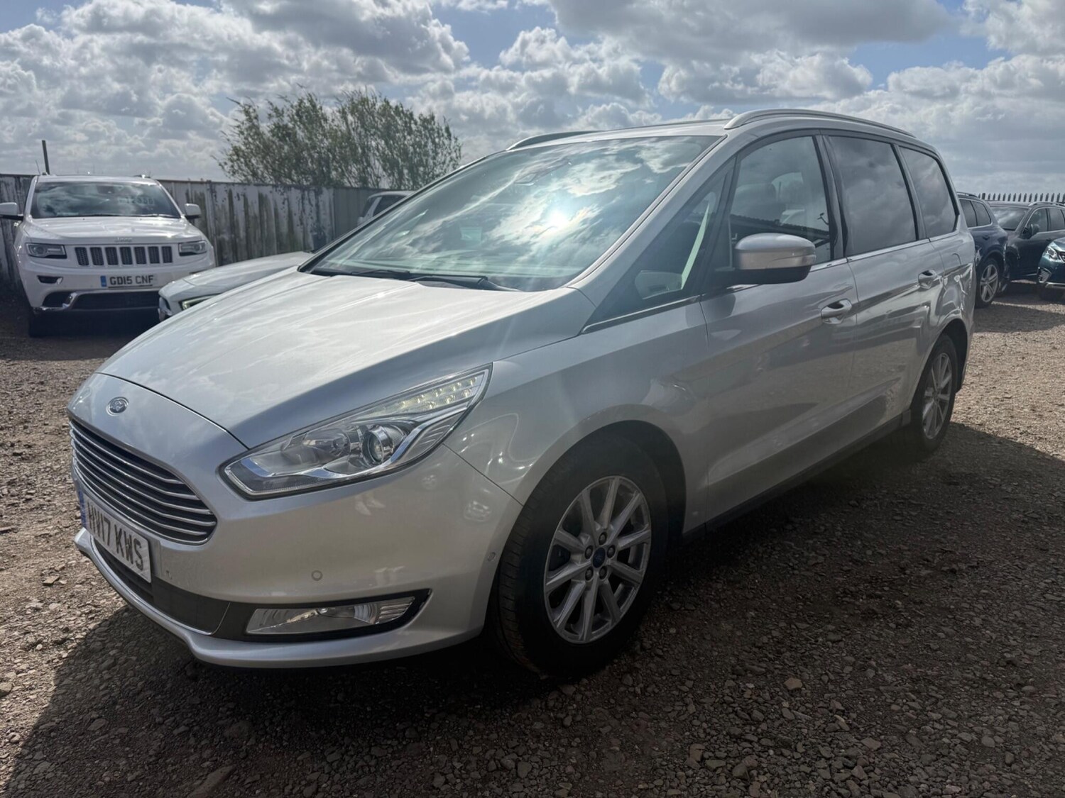 Used Ford Galaxy 2017 for sale - 78047052: Photo 4
