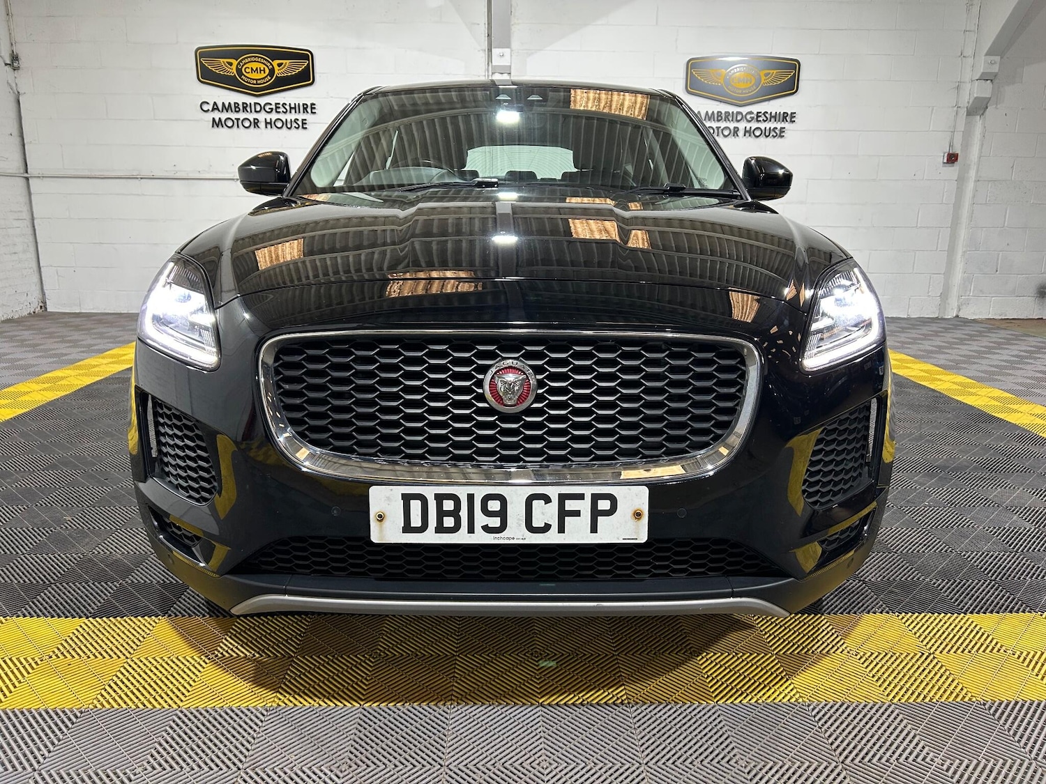 Used Jaguar E-Pace 2019 for sale - 76084643: Photo 12